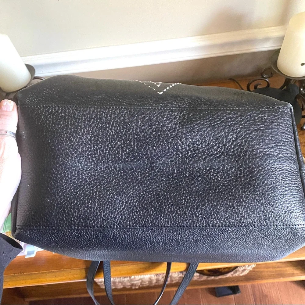 Kate Spade On Purpose Embroidered Leather Tote with tuxedo and boutonnière EUC